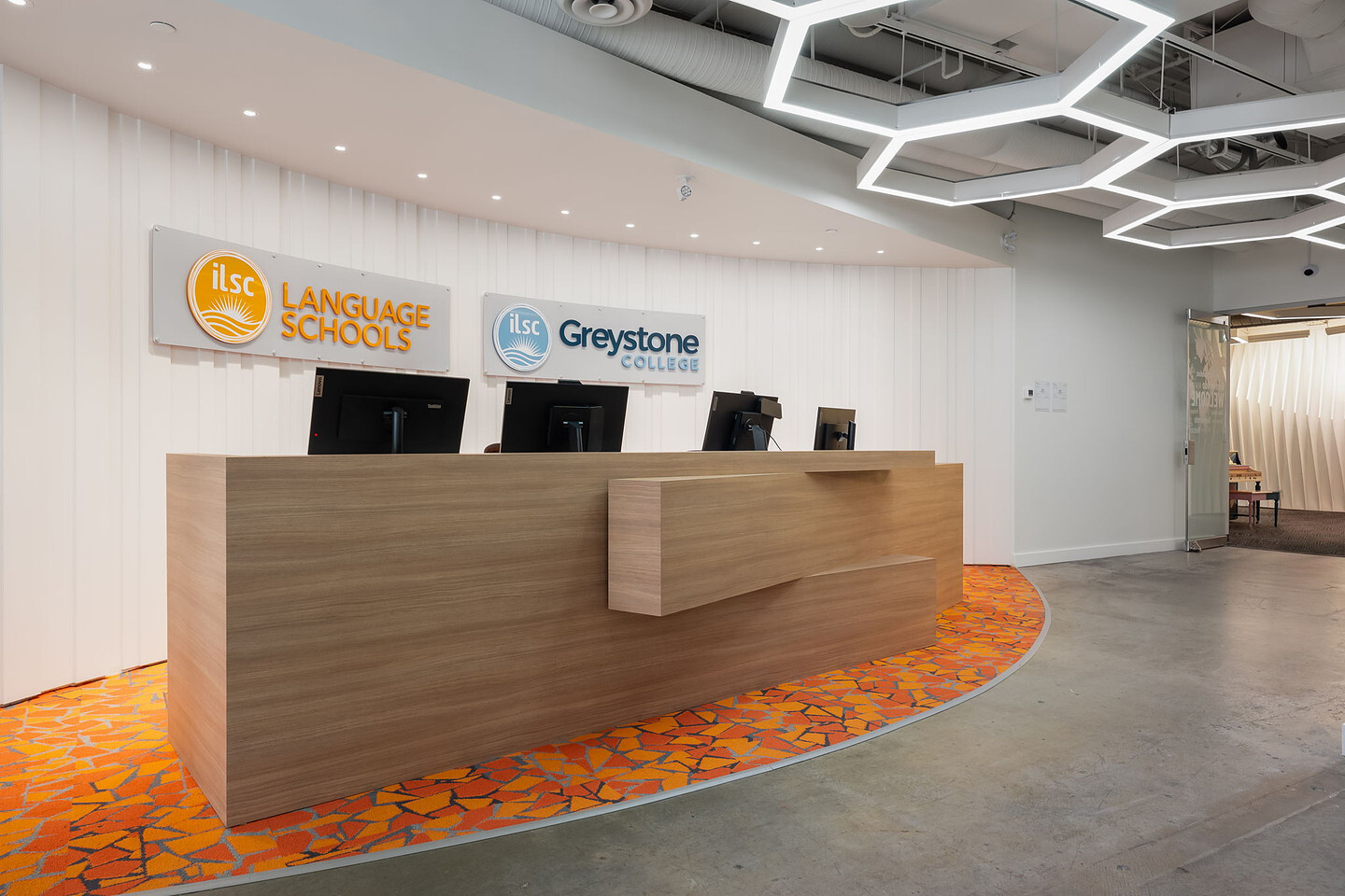 3B2_59_11097542_711080298_6